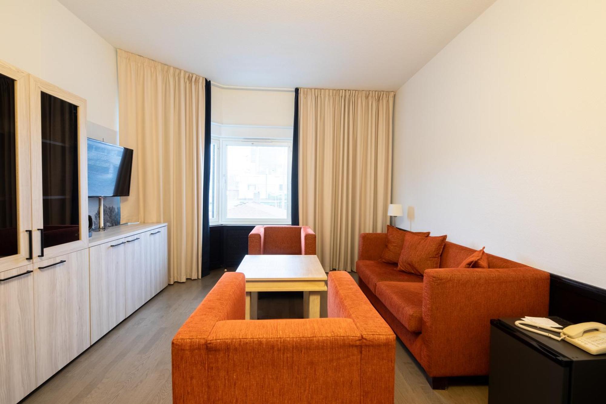 Hotel Oscar Варкаус Стая снимка